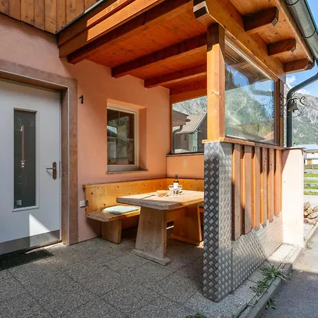 Holiday home Haus Oliver 1 *