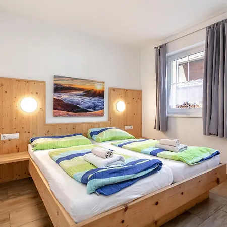 Haus Oliver 1 Holiday home Langenfeld