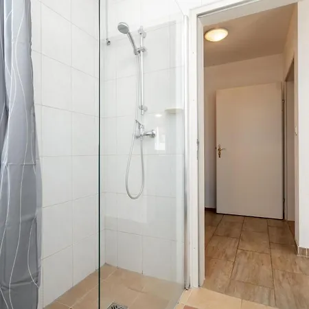 Haus Oliver 1 Holiday home Langenfeld